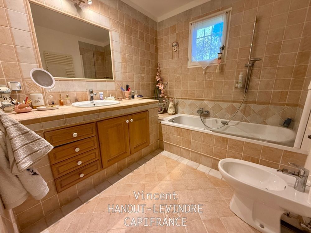 � vendre  Maison Salernes (83690)