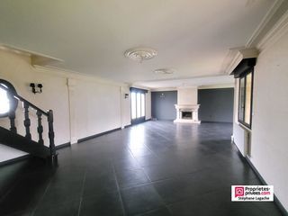  Maison � vendre 8 pi�ces 255 m�