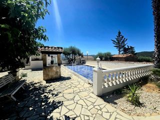  Maison � vendre 5 pi�ces 180 m�