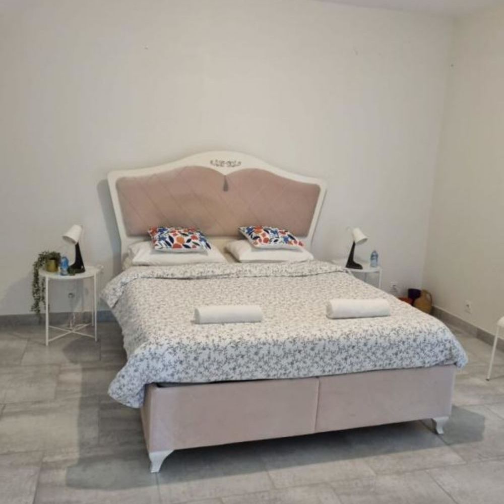 � vendre  Maison Vend�me (41100)