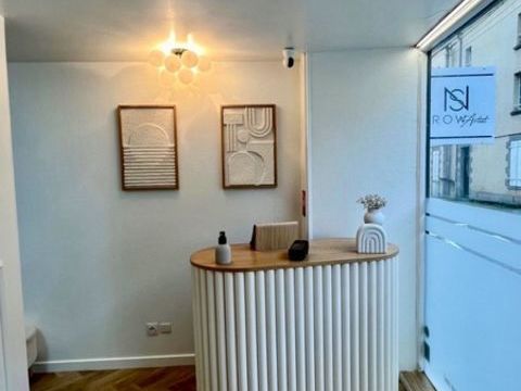 Local commercial en plein coeur de ville 55000 53000 Laval