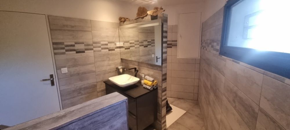 � vendre  Villa Aubagne (13400)