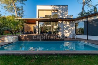  Maison � vendre 7 pi�ces 220 m�