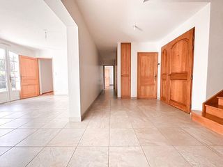  Maison � vendre 8 pi�ces 196 m�