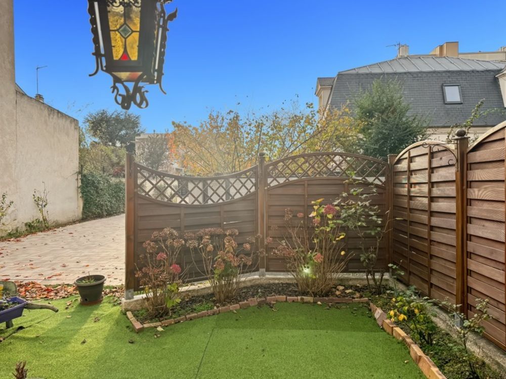 � vendre  Maison Courbevoie (92400)