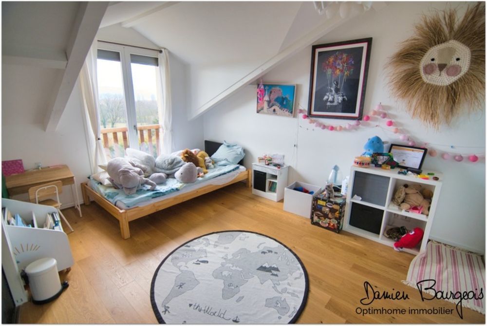 � vendre  Maison Grilly (01220)