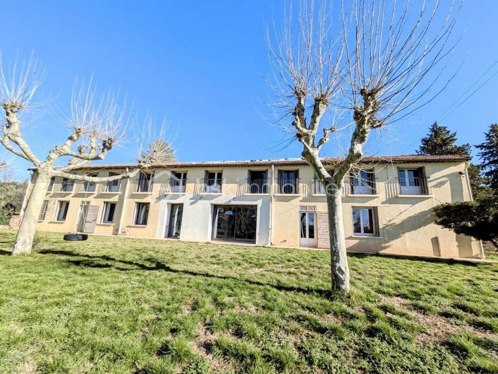 � vendre  Maison Villecroze (83690)