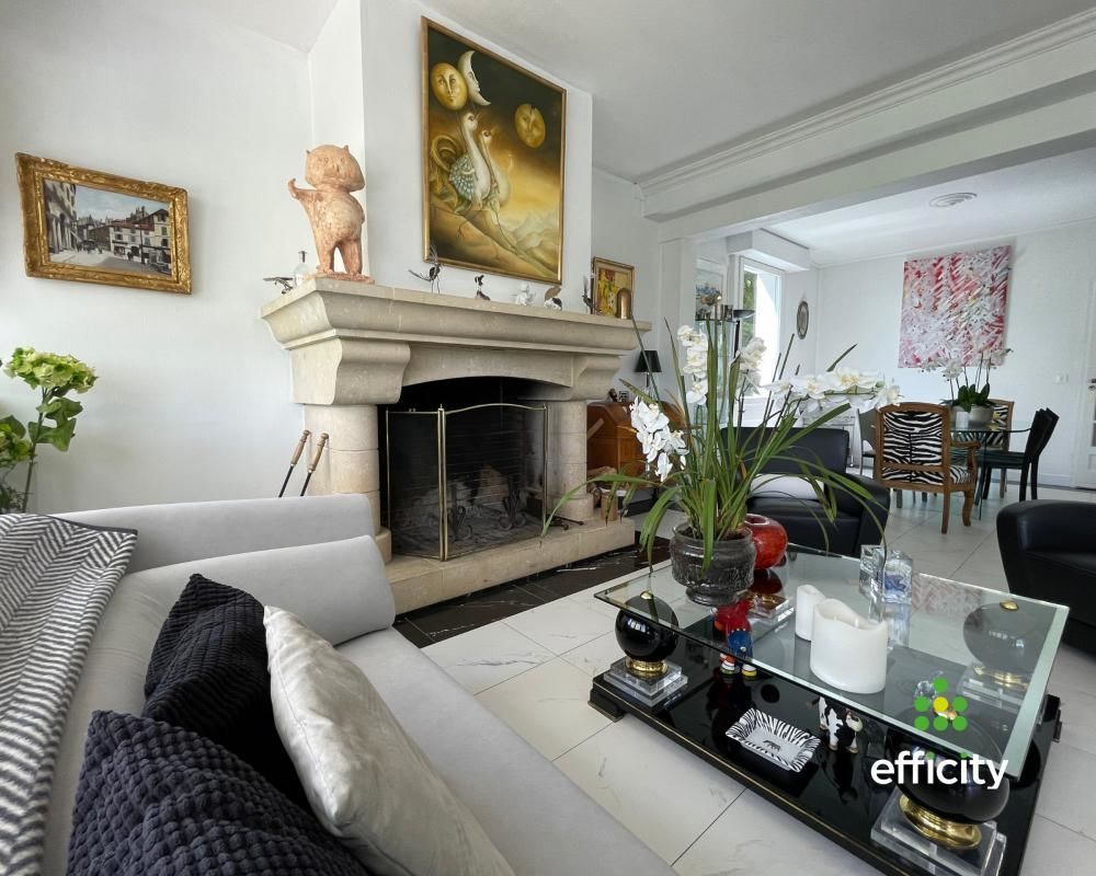 � vendre  Maison Monnetier-Mornex (74560)