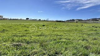  Terrain � vendre 8520 m�