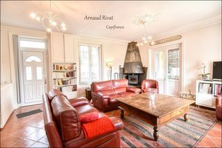  Maison � vendre 6 pi�ces 205 m�