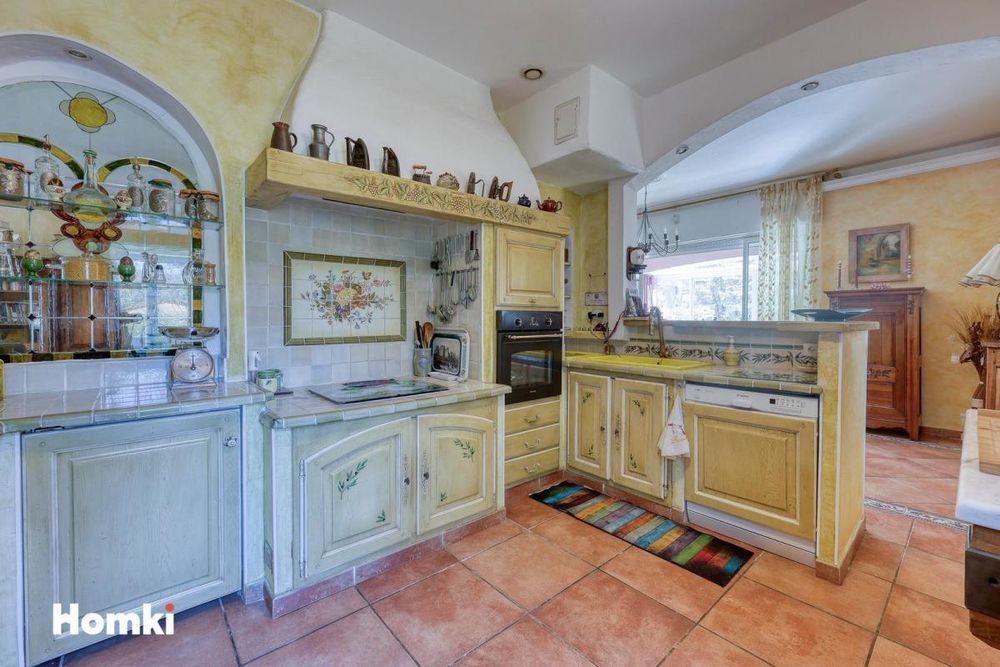 � vendre  Maison N�oules (83136)