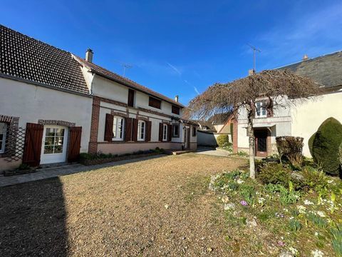   28130 Maintenon 165 m2 terrain 935 m2 Maison - 8 pi�ce(s) - 165 m�