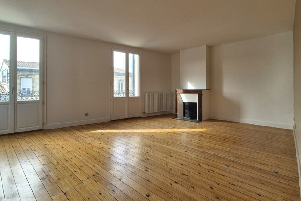 � vendre  Appartement Bordeaux (33800)