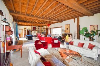  Maison � vendre 10 pi�ces 319 m�