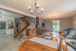  Maison � vendre 10 pi�ces 281 m�