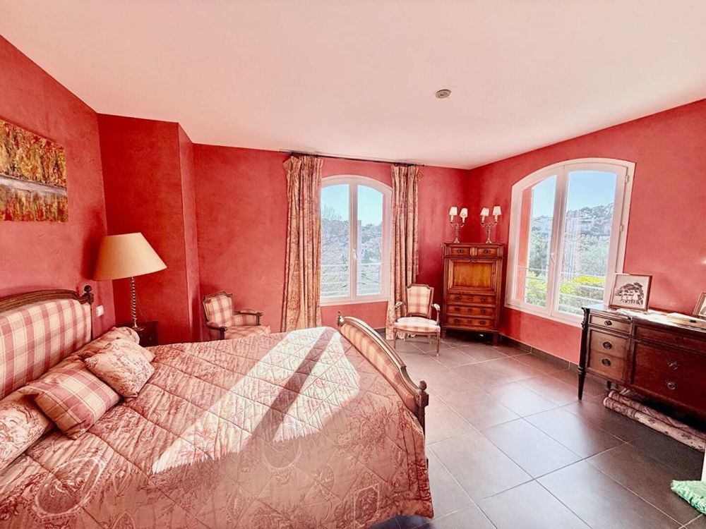 � vendre  Villa La Seyne-sur-Mer (83500)