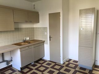  Maison � louer 5 pi�ces 130 m�