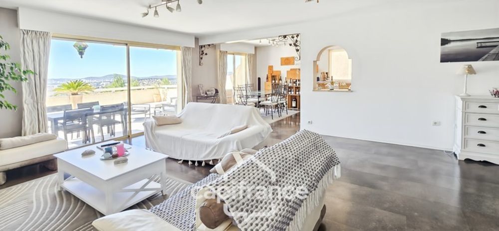 � vendre  Appartement Toulon (83200)