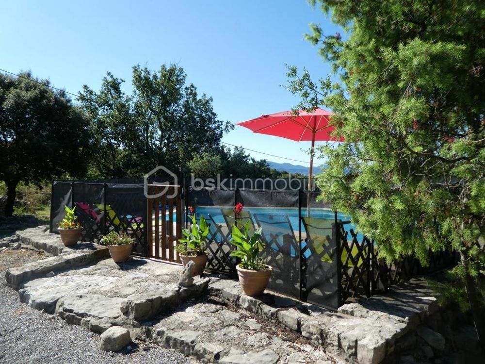 � vendre  Maison Labeaume (07120)