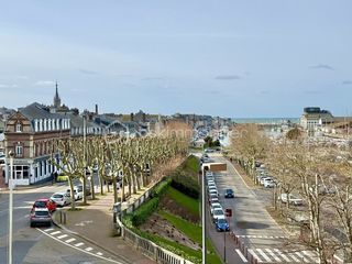  Appartement � vendre 8 pi�ces 379 m�