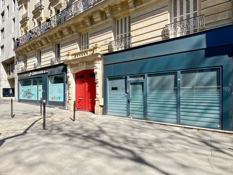 A proximit&eacute; de la Place de la Nation, boutique en RDC avec grande facilit&eacute; d'am&eacute;nagement 4580 75011 Paris