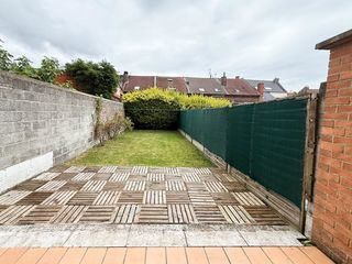  Immeuble � vendre 12 pi�ces 310 m�