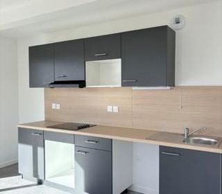  Appartement � louer 4 pi�ces 86 m�