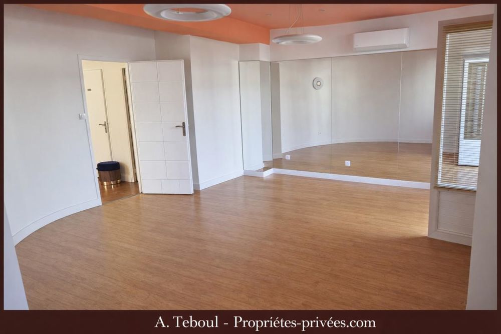 � vendre  Maison Villeurbanne (69100)