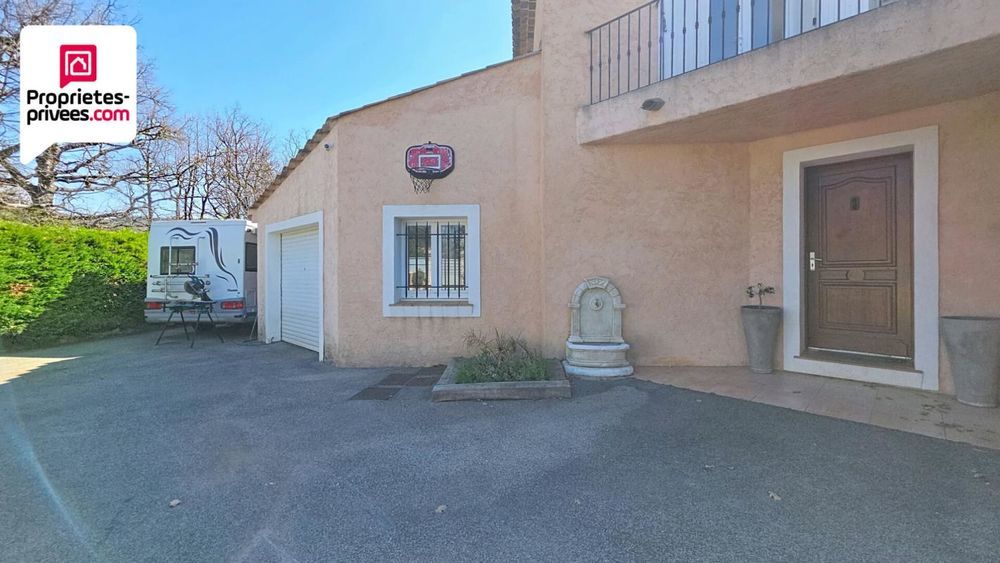 � vendre  Villa Saint-C�zaire-sur-Siagne (06530)