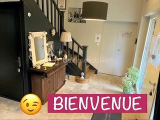  Maison � vendre 8 pi�ces 299 m�