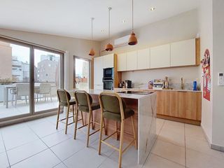  Appartement � vendre 4 pi�ces 93 m�