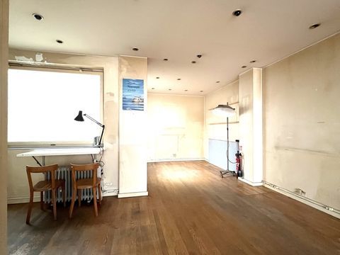 Local commercial /bureau avec potentiel habitation &agrave; PARIS 20EME ARRONDISSEMENT (75) - Proche village Jourdain 349500 75020 Paris 20eme arrondissement