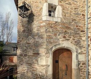  Propri�t�/ch�teau � vendre 12 pi�ces 183 m�