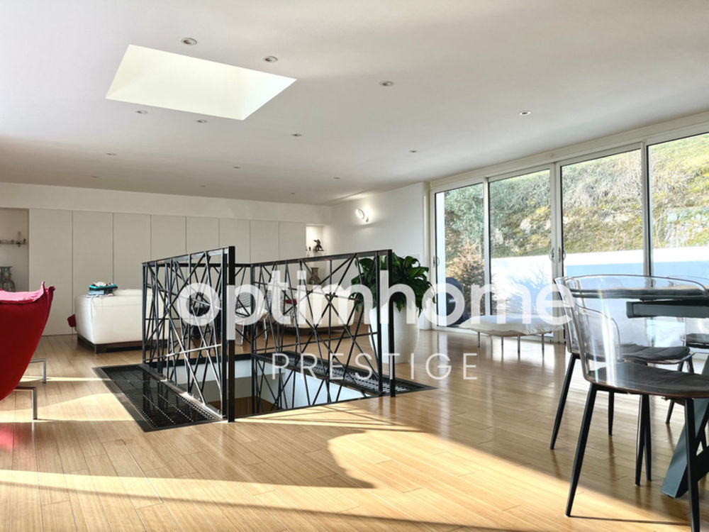 � vendre  Villa Fontainebleau (77300)