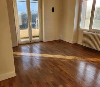  Appartement � louer 3 pi�ces 71 m�