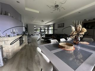  Maison � vendre 9 pi�ces 210 m�