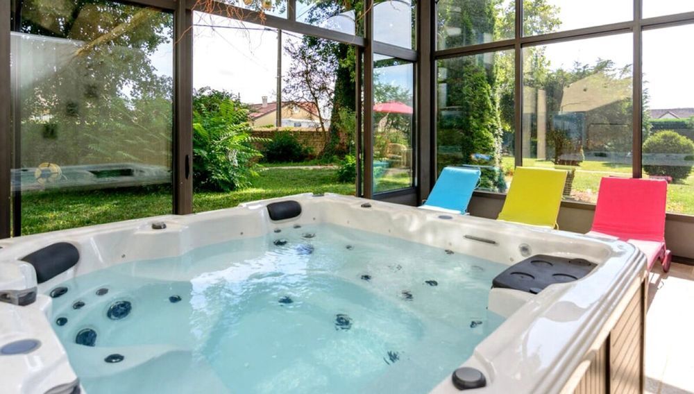 � vendre  Propri�t�/ch�teau Saint-Marcel (71380)