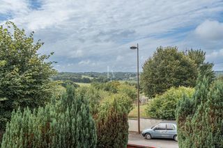  Maison � vendre 9 pi�ces 360 m�