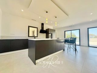  Maison � vendre 5 pi�ces 150 m�