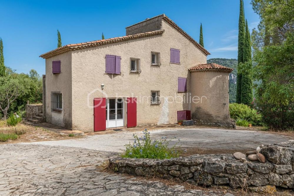 � vendre  Maison Le Revest-les-Eaux (83200)