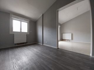  Appartement � louer 4 pi�ces 77 m�