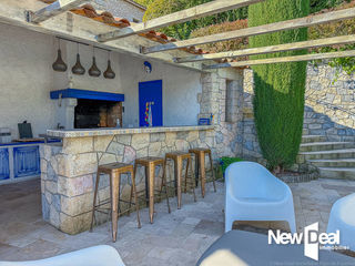  Propri�t�/ch�teau � vendre 5 pi�ces 225 m�