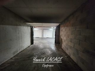  Parking / Garage � vendre 15 m�