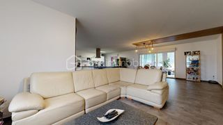  Maison � vendre 8 pi�ces 213 m�