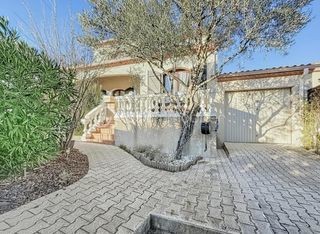  Villa � vendre 4 pi�ces 115 m�