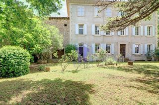  Maison � vendre 8 pi�ces 390 m�