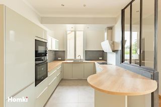  Maison � vendre 5 pi�ces 150 m�