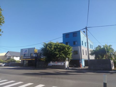 Rue Marius et Ary Lebond St Pierre, proche 4 voies - Bureau (3 pi&egrave;ces) de 40 m&sup2; environ &agrave; louer 1491 97410 Saint pierre
