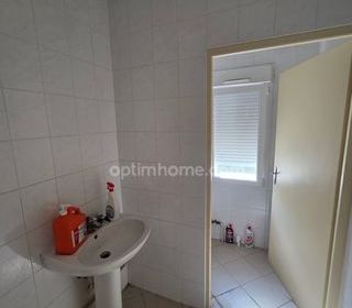  Immeuble � vendre 5 pi�ces 28 m�