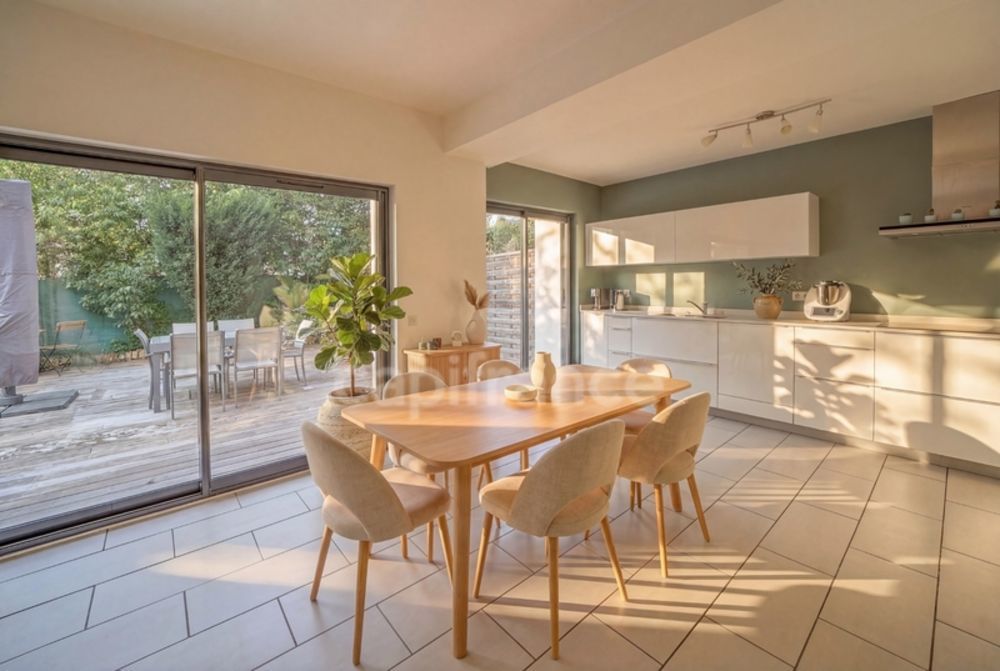 � vendre  Duplex/triplex Pr�vessin-Mo�ns (01280)